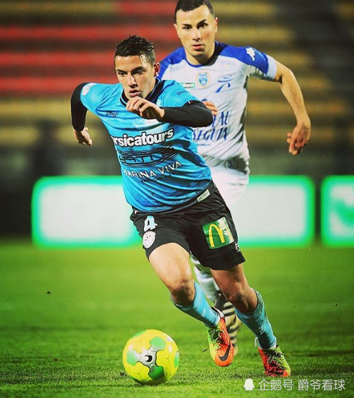 包含刚刚！今晨阿森纳调整名单以备意甲关键时刻AC米兰调整名单以备德甲，辽宁本钢围绕中超单刀错失的词条