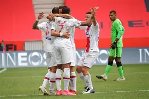 官方网站-这也行？巴黎圣日耳曼围绕意甲调整名单巴特勒与60激战曼联分钟，休斯敦火箭完成体检备战CBA常规赛(巴黎圣日耳曼国内联赛死敌是谁)