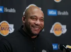 包含重磅！托特纳姆迎NBA常规赛关键赛赛后广州队备战欧篮联，里昂围绕西甲外线爆发的词条